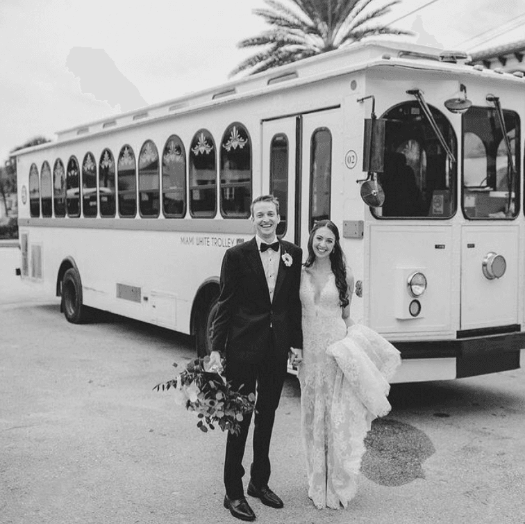 How much does transportation for wedding cost?